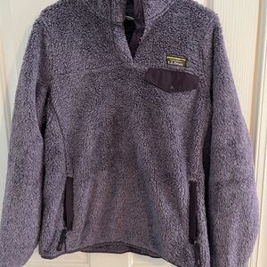 L.L. Bean Woman’s Purple Fleece Pullover Medium
